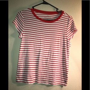 AE soft and sexy cropped red and white tee